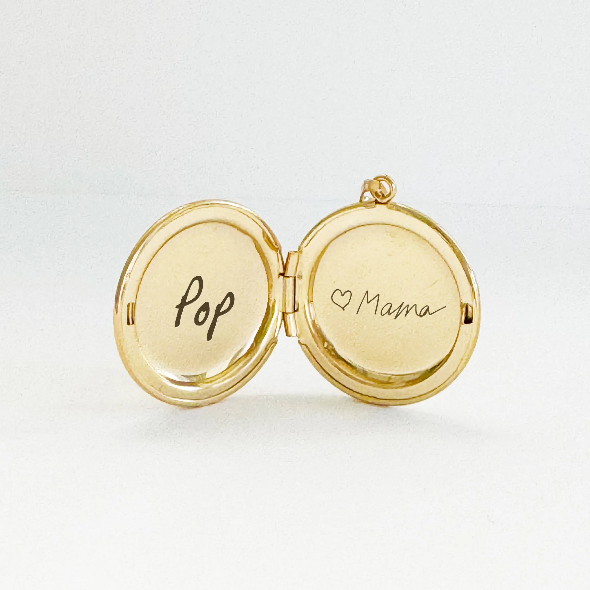 14k Yellow Gold Medium Silhouette Locket