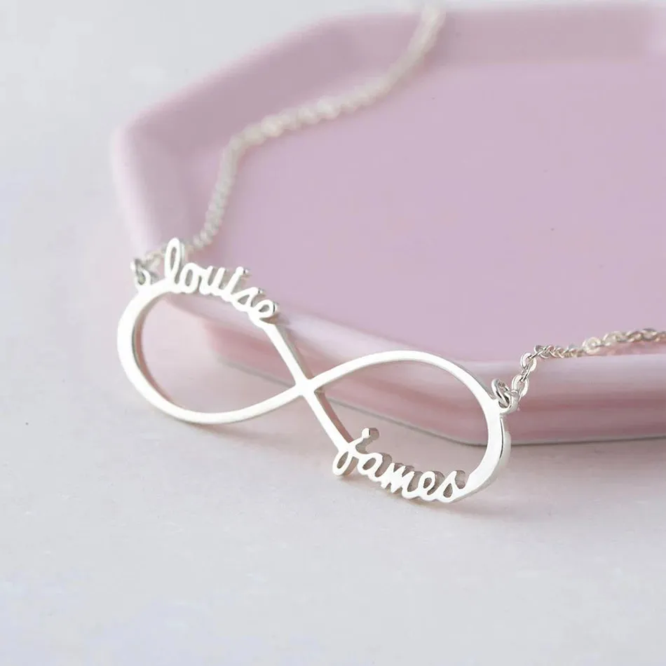 Anaisa Infinity Name Necklace