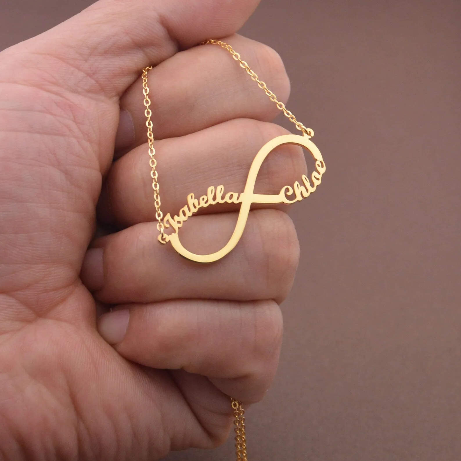 Anaisa Infinity Name Necklace