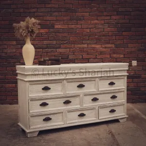 Love Collection Classic Victorian Draw chest