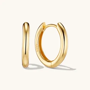 Medium Bold Hoops in Gold