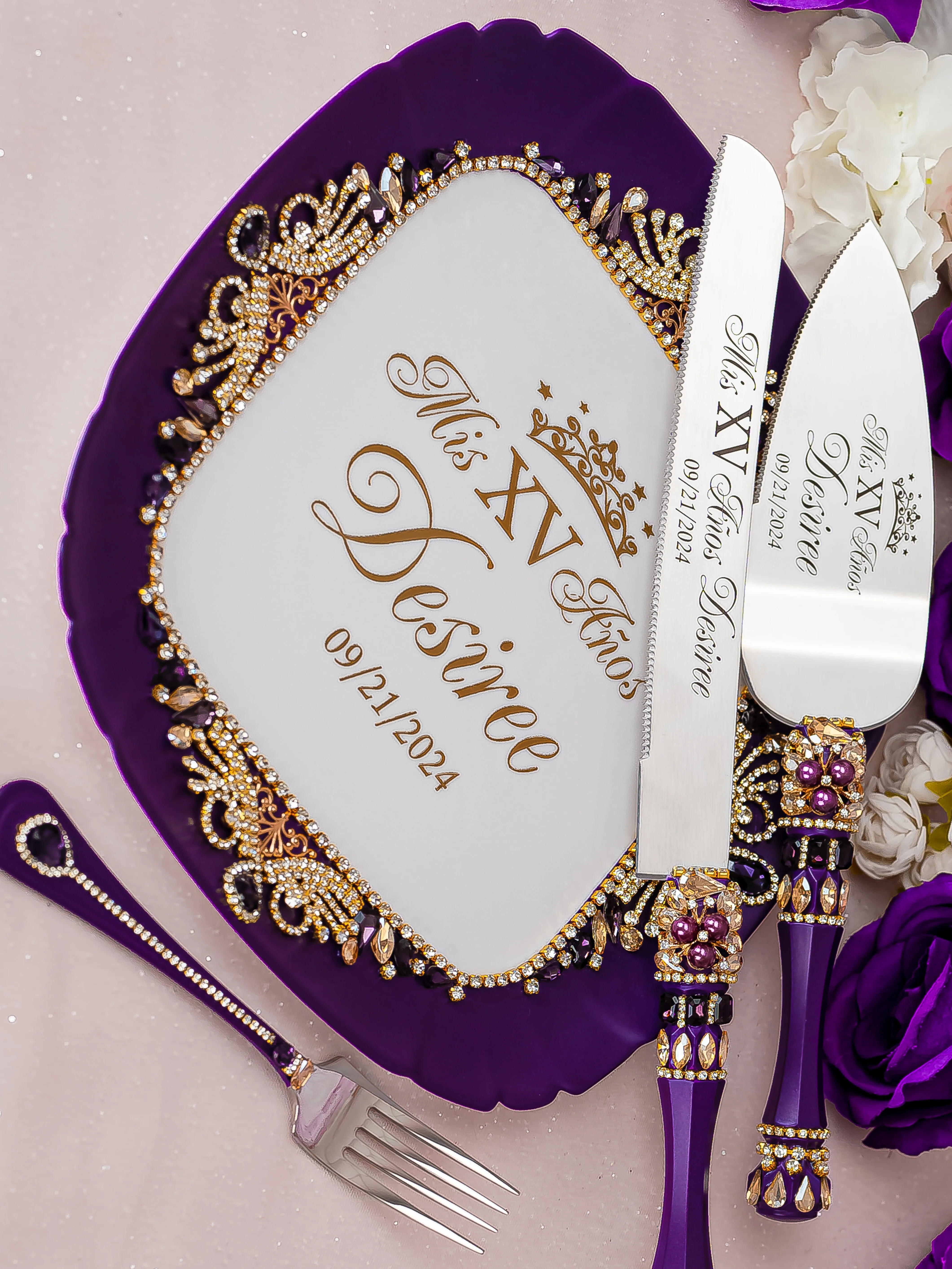 Purple Gold Quinceanera cake knife set with plate and fork